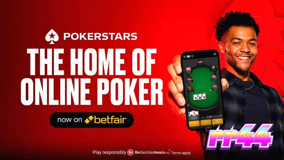 Tampilan antarmuka platform poker daring yang modern dan profesional.